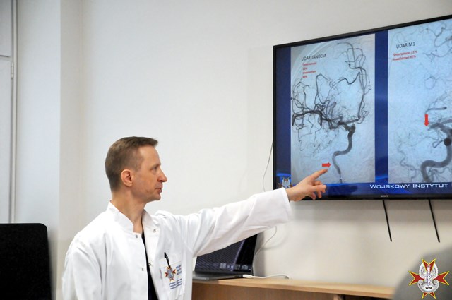 Piotr Piasecki – kierownik Pracowni Radiologii Zabiegowej Wojskowego Instytutu Medycznego