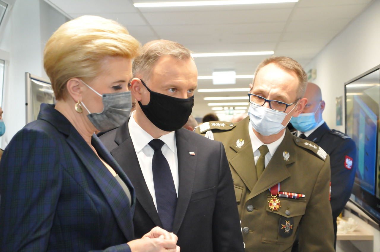 Obchody Uroczystości 20-lecia działalności Wojskowego Instytutu Medycznego w Warszawie. Para Prezydencka.
