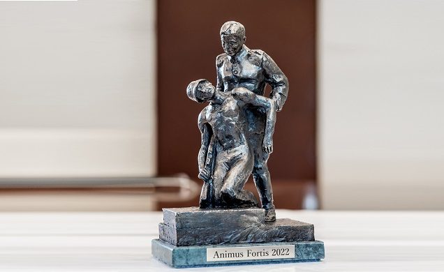 Statuetka nagrody Animus Fortis Mężny Duch