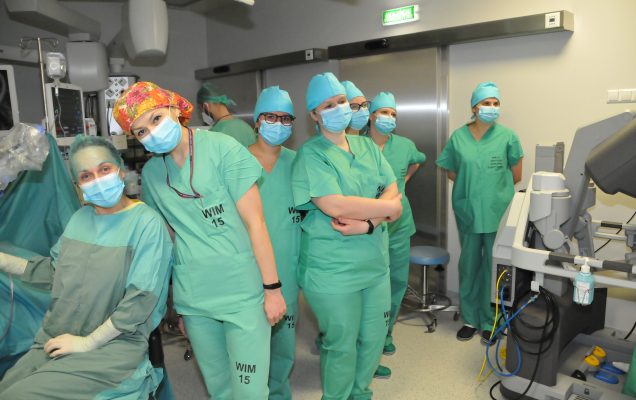 Centrum Szkoleniowe Chirurgii Robotycznej Wojskowego Instytutu Medycznego rozpoczęło kursy szkoleniowe robotem da vinci
