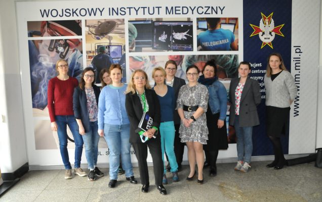 Centrum Szkoleniowe Chirurgii Robotycznej Wojskowego Instytutu Medycznego rozpoczęło kursy szkoleniowe robotem da vinci