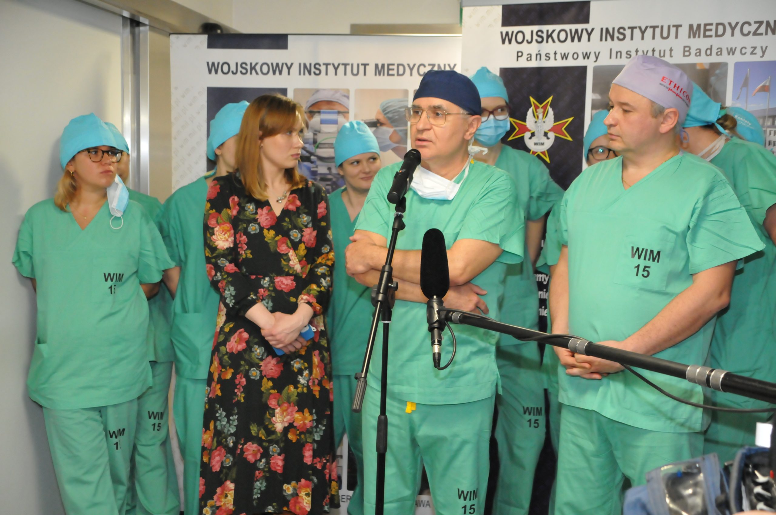 Centrum Szkoleniowe Chirurgii Robotycznej Wojskowego Instytutu Medycznego rozpoczęło kursy szkoleniowe robotem da vinci