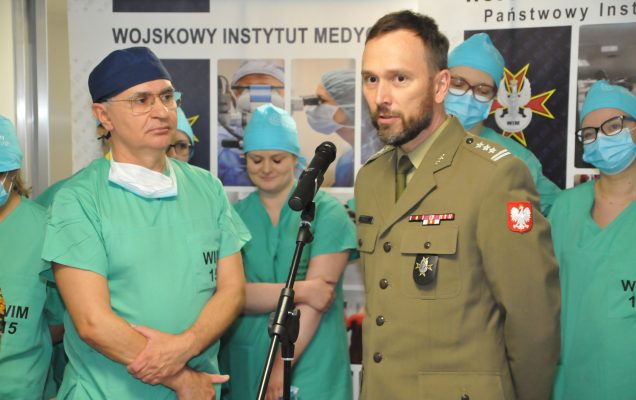 Centrum Szkoleniowe Chirurgii Robotycznej Wojskowego Instytutu Medycznego rozpoczęło kursy szkoleniowe robotem da vinci