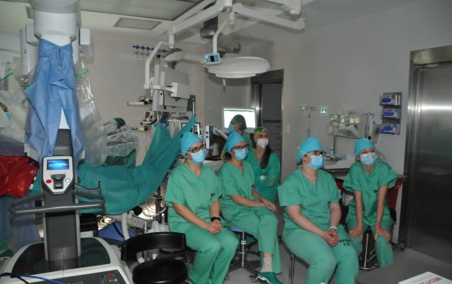 Centrum Szkoleniowe Chirurgii Robotycznej Wojskowego Instytutu Medycznego rozpoczęło kursy szkoleniowe robotem da vinci