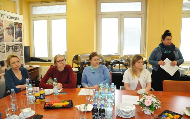 Centrum Szkoleniowe Chirurgii Robotycznej Wojskowego Instytutu Medycznego rozpoczęło kursy szkoleniowe robotem da vinci