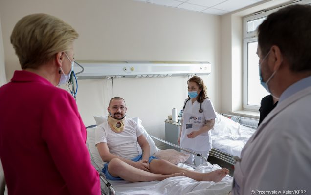 Wizyta Pierwszej Damy w Wojskowym Instytucie Medycznym Państwowym Instytucie Badawczym w Warszawie 1