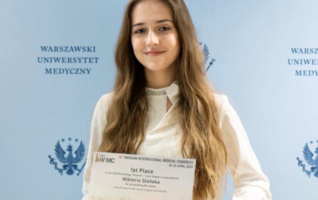 Wiktoria Stańska z nagrodą