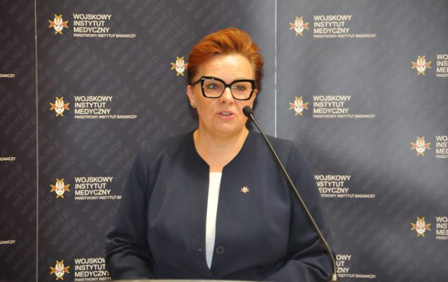 Obchody Dnia Pielęgniarki, Pielęgniarza i Położnej w Wojskowym Instytucie Medycznym w Warszawie. Lidia Wojda