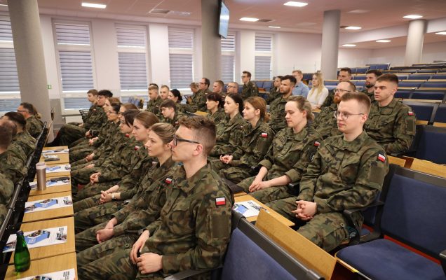 Młodzi lekarze uczestnicy VII Konferencji Młodych Lekarzy