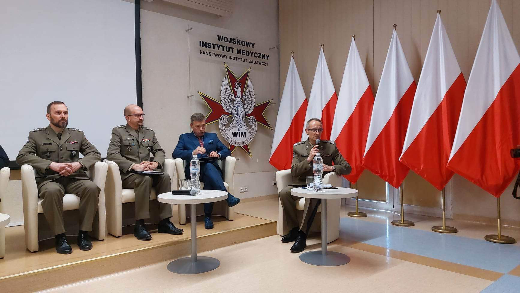 Pomoc medyczna dla uchodźców – jest dobrze, ale czy można jeszcze lepiej? Podsumowanie pierwszego etapu programu pilotażowego Sił Zbrojnych Rzeczypospolitej Polskiej oraz Haszymidzkiego Królestwa Jordanii dotyczącego zarządzania zdrowiem i opieką w warunkach kryzysu migracyjnego