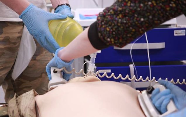 Kurs ACLS w Centrum Kształcenia Podyplomowego Wojskowego Instytutu Medycznego w Warszawie