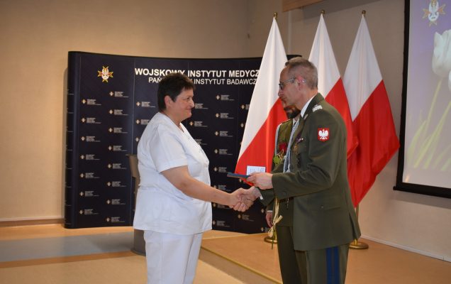 Odznaczenia i Wyróżnienia dla Diagnostów Laboratoryjnych w Wojskowym Instytucie Medycznym w Warszawie