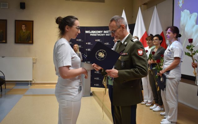 Odznaczenia i Wyróżnienia dla Diagnostów Laboratoryjnych w Wojskowym Instytucie Medycznym w Warszawie