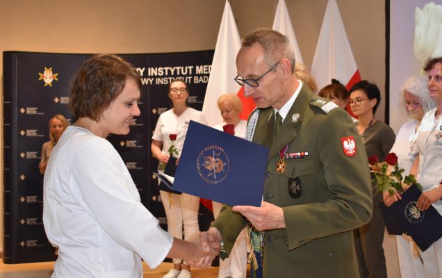 Odznaczenia i Wyróżnienia dla Diagnostów Laboratoryjnych w Wojskowym Instytucie Medycznym w Warszawie