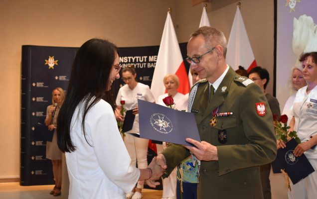 Odznaczenia i Wyróżnienia dla Diagnostów Laboratoryjnych w Wojskowym Instytucie Medycznym w Warszawie