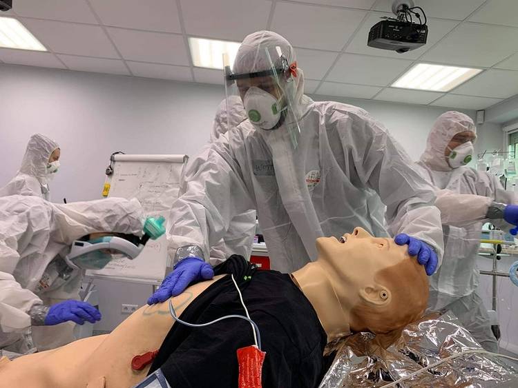 Kurs Internal Emergency Medicine Course w Centrum Kształcenia Podyplomowego Wojskowego Instytutu Medycznego w Warszawie