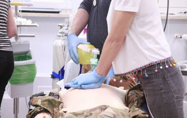 Kurs Doskonalący dla Ratowników Medycznych w Centrum Kształcenia Podyplomowego Wojskowego Instytutu Medycznego w Warszawie