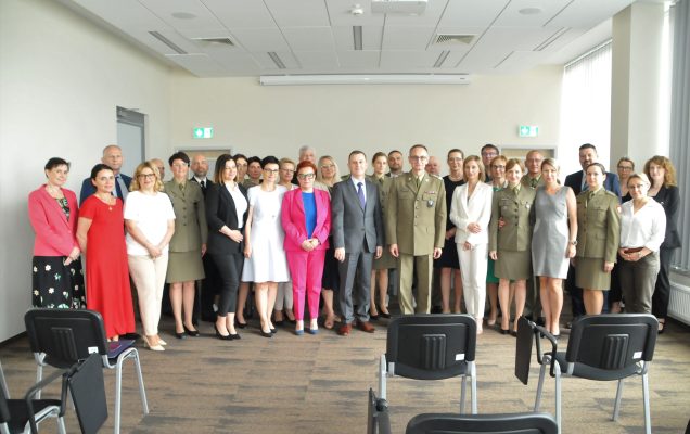 Zakończenie studiów podyplomowych 2023 w Wojskowym Instytucie Medycznym w Warszawie