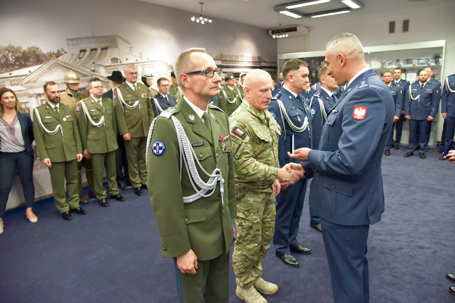 Uroczyste wręczenie nominacji i odznaczeń w ramach obchodów Święta SOP