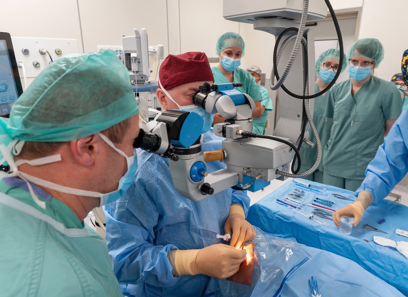 Implantacja keratoprotezy