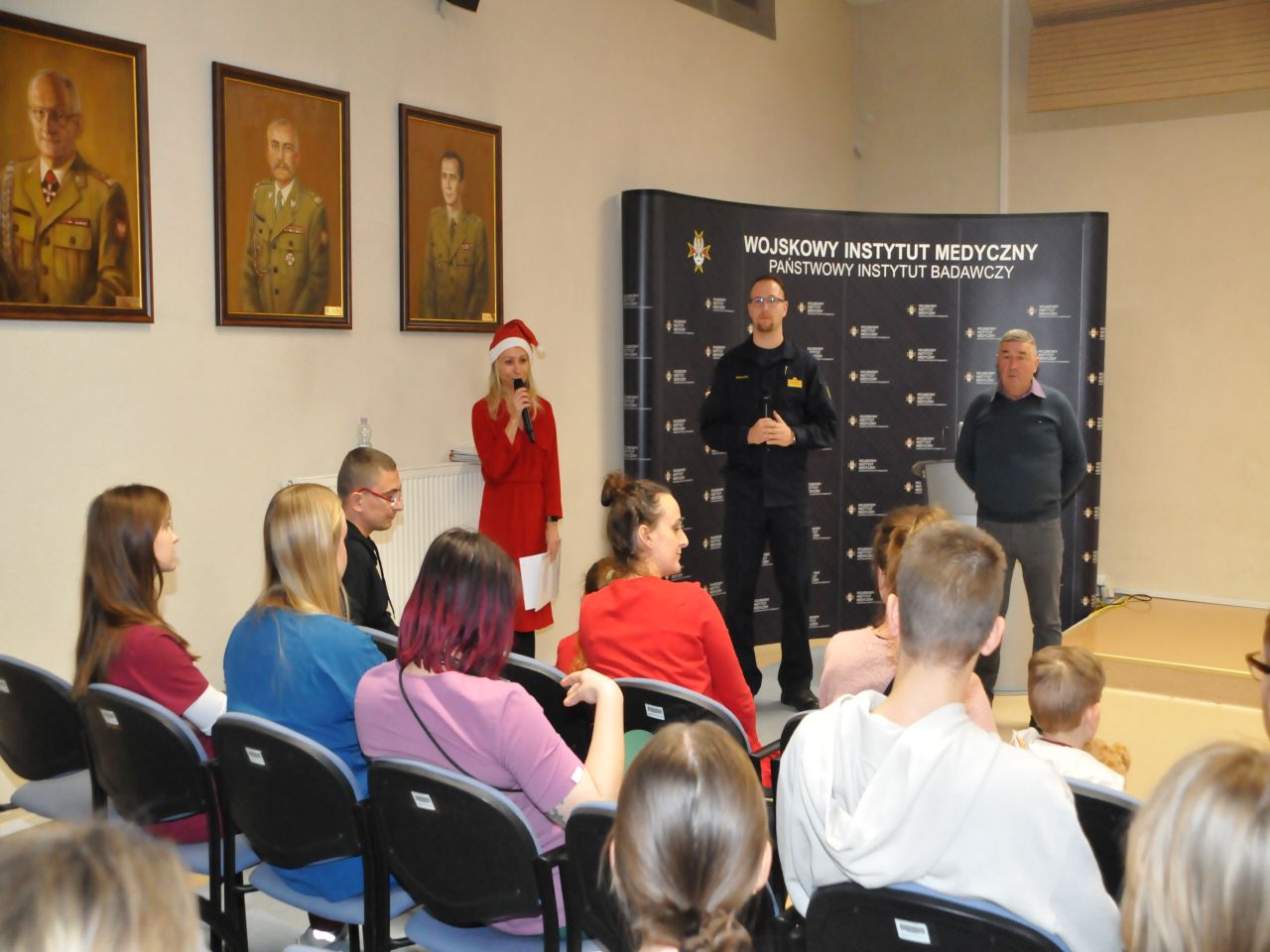 mikolajki-2023-w-wojskowym-instytucie-medycznym013