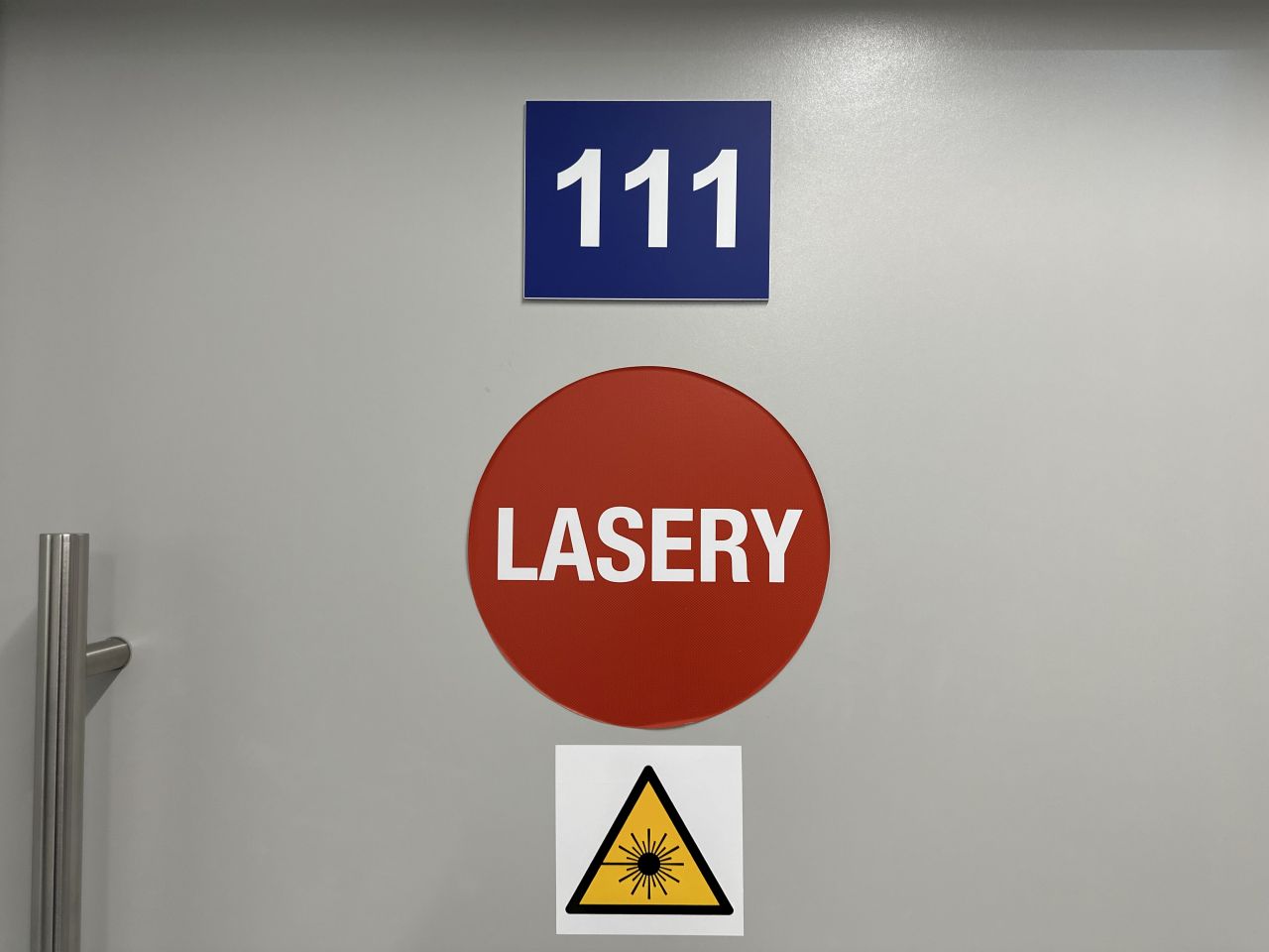 Gabinet lasery