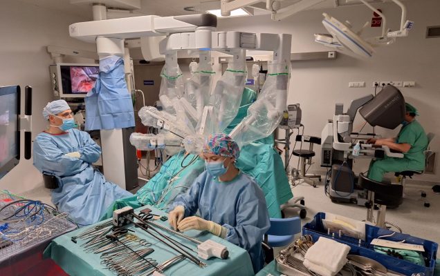 Pierwsza w Polsce robotyczna resekcja przełyku przeprowadzona w Wojskowym Instytucie Medycznym w Warszawie