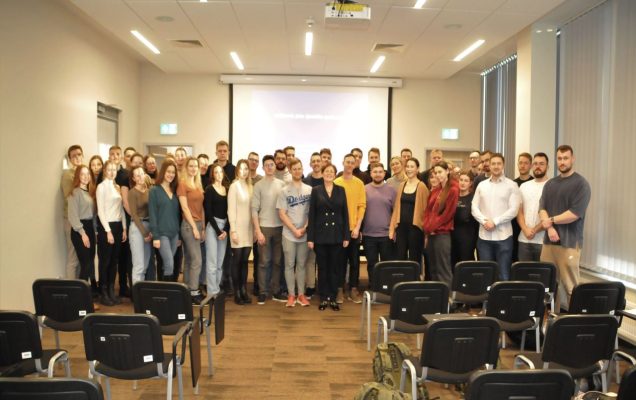 Szkolenia dla wojskowych lekarzy stażystów w wojskowym instytucie medycznym w warszawie