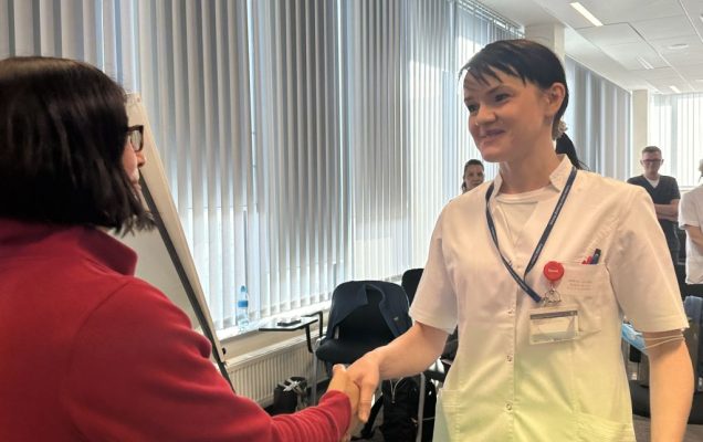 Kurs z kontroli zakażeń szpitalnych zrealizowany przez specjalistów ze Stanów Zjednoczonych w Wojskowym Instytucie Medycznym-PIB w Warszawie