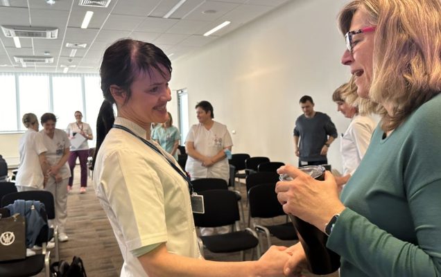 Kurs z kontroli zakażeń szpitalnych zrealizowany przez specjalistów ze Stanów Zjednoczonych w Wojskowym Instytucie Medycznym-PIB w Warszawie