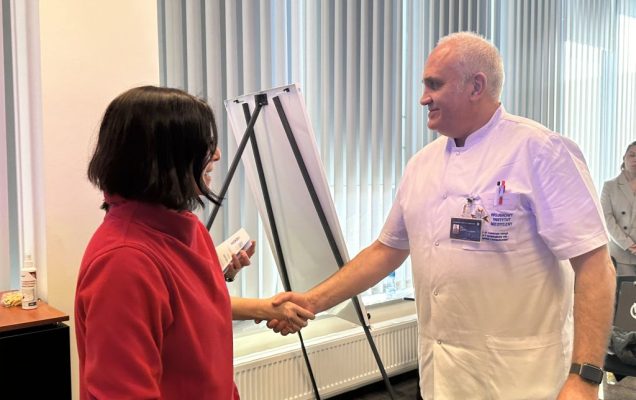Kurs z kontroli zakażeń szpitalnych zrealizowany przez specjalistów ze Stanów Zjednoczonych w Wojskowym Instytucie Medycznym-PIB w Warszawie