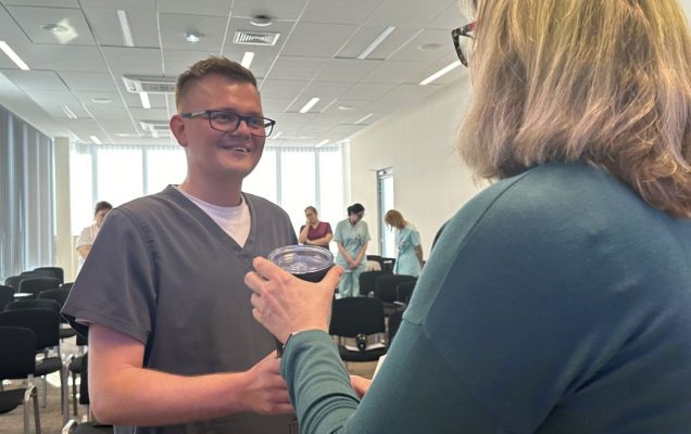 Kurs z kontroli zakażeń szpitalnych zrealizowany przez specjalistów ze Stanów Zjednoczonych w Wojskowym Instytucie Medycznym-PIB w Warszawie