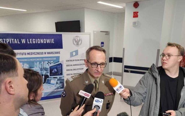 Konferencja prasowa dotyczaca Powstania SOR w Wojskowym Instytucie Medycznym szpitala w Legionowie
