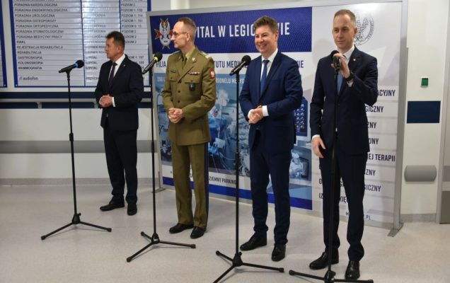 Konferencja prasowa dotyczaca Powstania SOR w Wojskowym Instytucie Medycznym szpitala w Legionowie