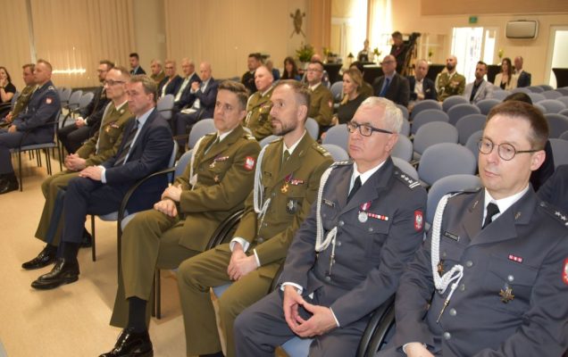 Uroczystość wręczenia nagrody Animus Fortis 2023 w Wojskowym Instytucie Medycznym. Pracownicy WIM i goście