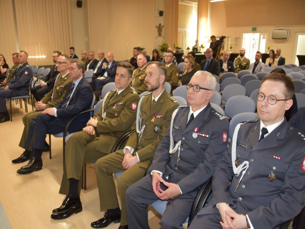 Uroczystość wręczenia nagrody Animus Fortis 2023 w Wojskowym Instytucie Medycznym. Pracownicy WIM i goście