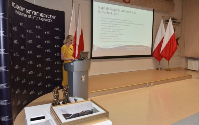 Uroczystość wręczenia nagrody Animus Fortis 2023 w Wojskowym Instytucie Medycznym. Małgorzata Złotkowska Główny specjalista ds. komunikacji wewnętrznej