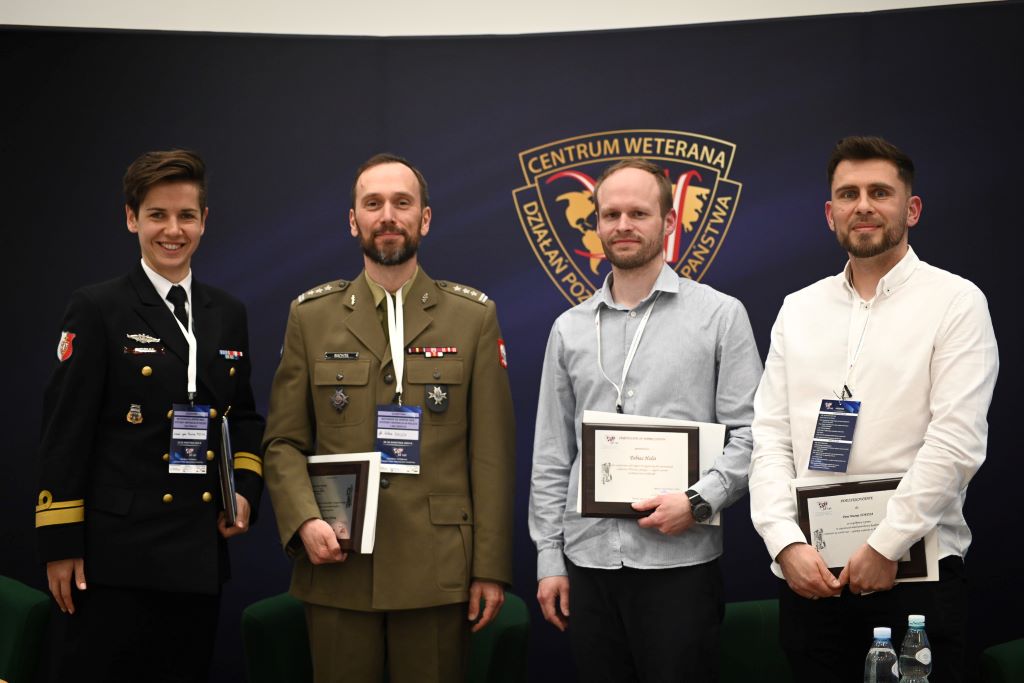 Artur Bachta z Wojskowego Instytutu Medycznego na konferencji weterani są wśród nas – Systemy wsparcia w Polsce i na świecie