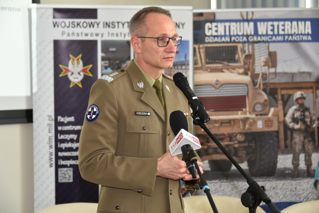 Kondycja psychiczna polskiego społeczeństwa, a zdrowie psychiczne polskiego żołnierza i weterana, Gen. broni prof. dr hab. med. Grzegorz Gielerak – dyrektor WIM-PIB