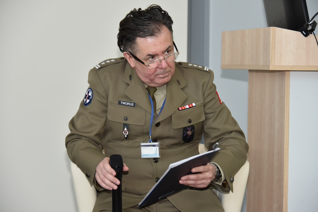panel II pt.: Problemy zdrowia psychicznego w wojsku. Moderator: płk dr n. med. Radosław Tworus – specjalista psychiatra