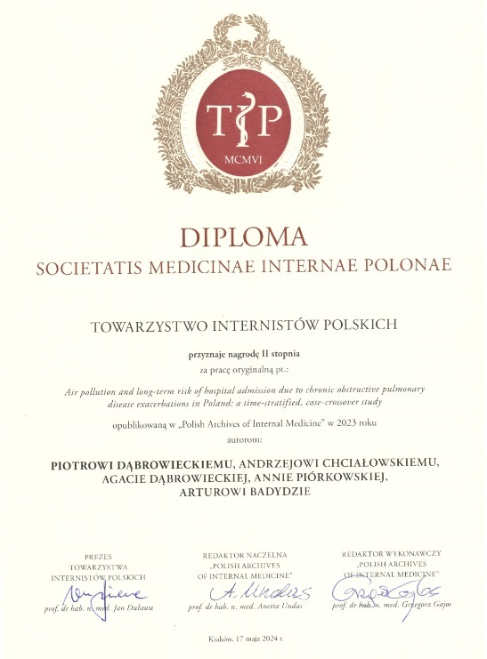 Dyplom dr. Piotra Dąbrowickiego z nagrodami za najlepszą publikację w Polish Archives of Internal Medicine