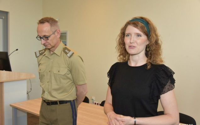 Uhonorowanie 30 absolwentów VIII edycji studiów podyplomowych w WIM-PIB
