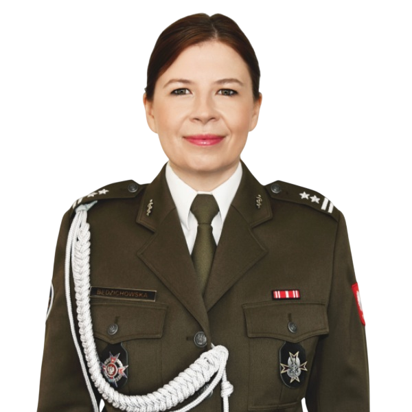 Agata Będzichowska Komendant WIM-PIB w mundurze wojskowym.