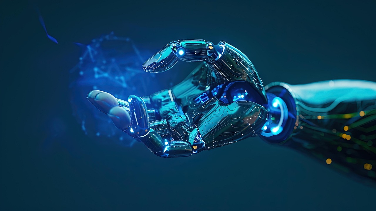 grafika przedstawiająca metaliczną, cybernetyczną dłoń robota wyciągniętą do przodu na ciemnoniebieskim tle